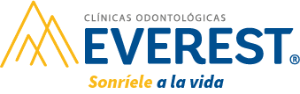 Logo Clínica Everest